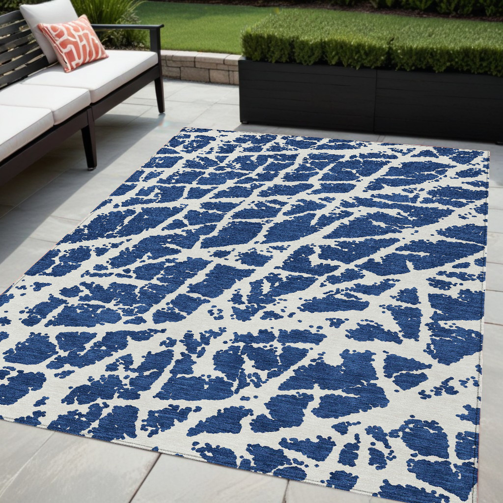 559635 5 x 8 ft. Blue & White Abstract Washable Non Skid Indoor Outdoor Rectangle Machine Woven Area Rug
