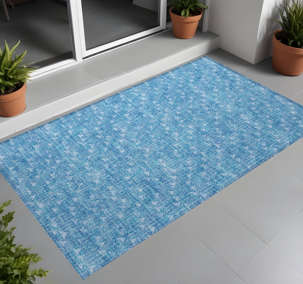 560049 3 x 5 ft. Blue Geometric Washable Non Skid Indoor Outdoor Rectangle Machine Woven Area Rug