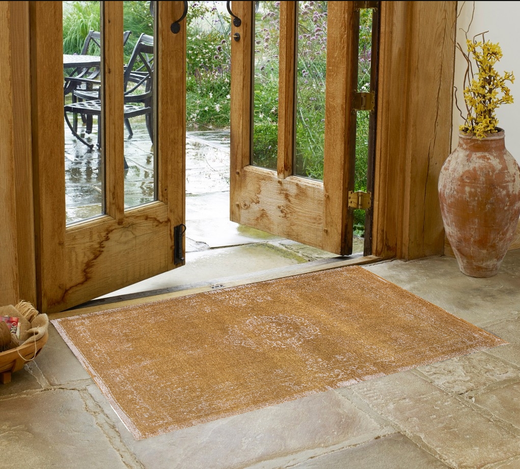 548633 3 x 5 ft. Orange & White Medallion Non Skid Rectangle Machine Woven Area Rug