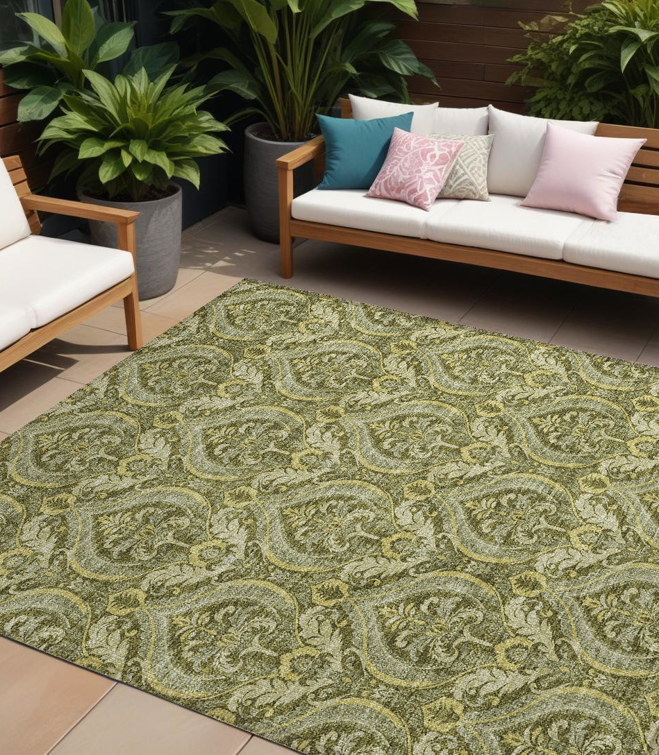 563886 8 x 10 ft. Green Damask Washable Non Skid Indoor Outdoor Rectangle Machine Woven Area Rug
