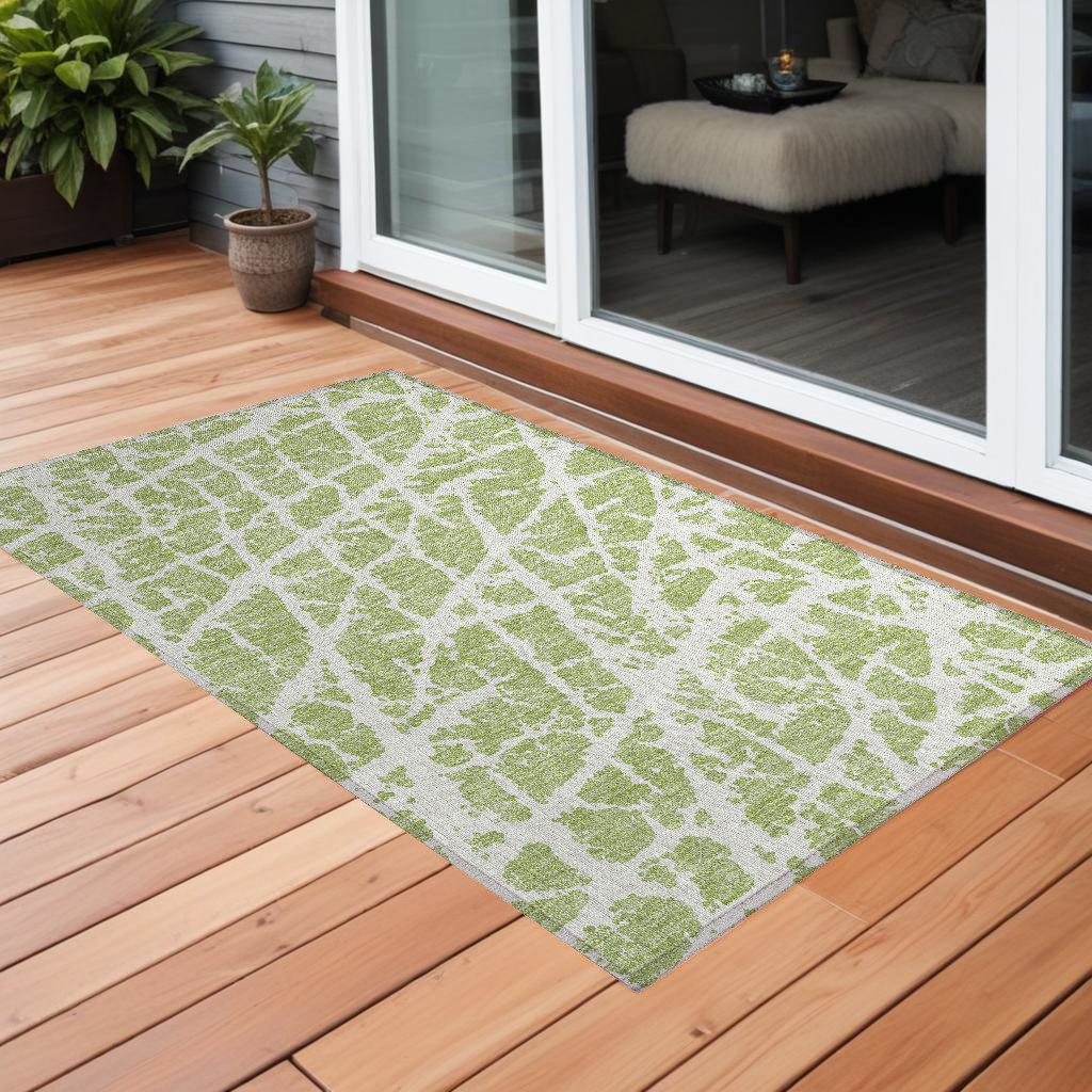 Abstract Green & White Area Rug - 3 x 5 ft - Washable & Non-Skid