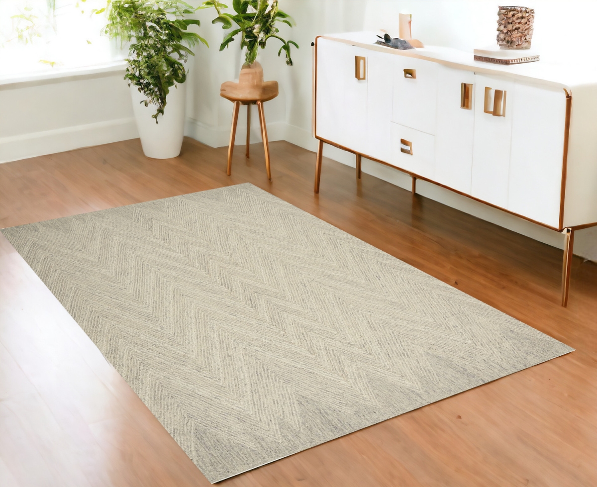 553521 4 x 6 ft. Ivory & Gray Wool Chevron Rectangle Area Rug