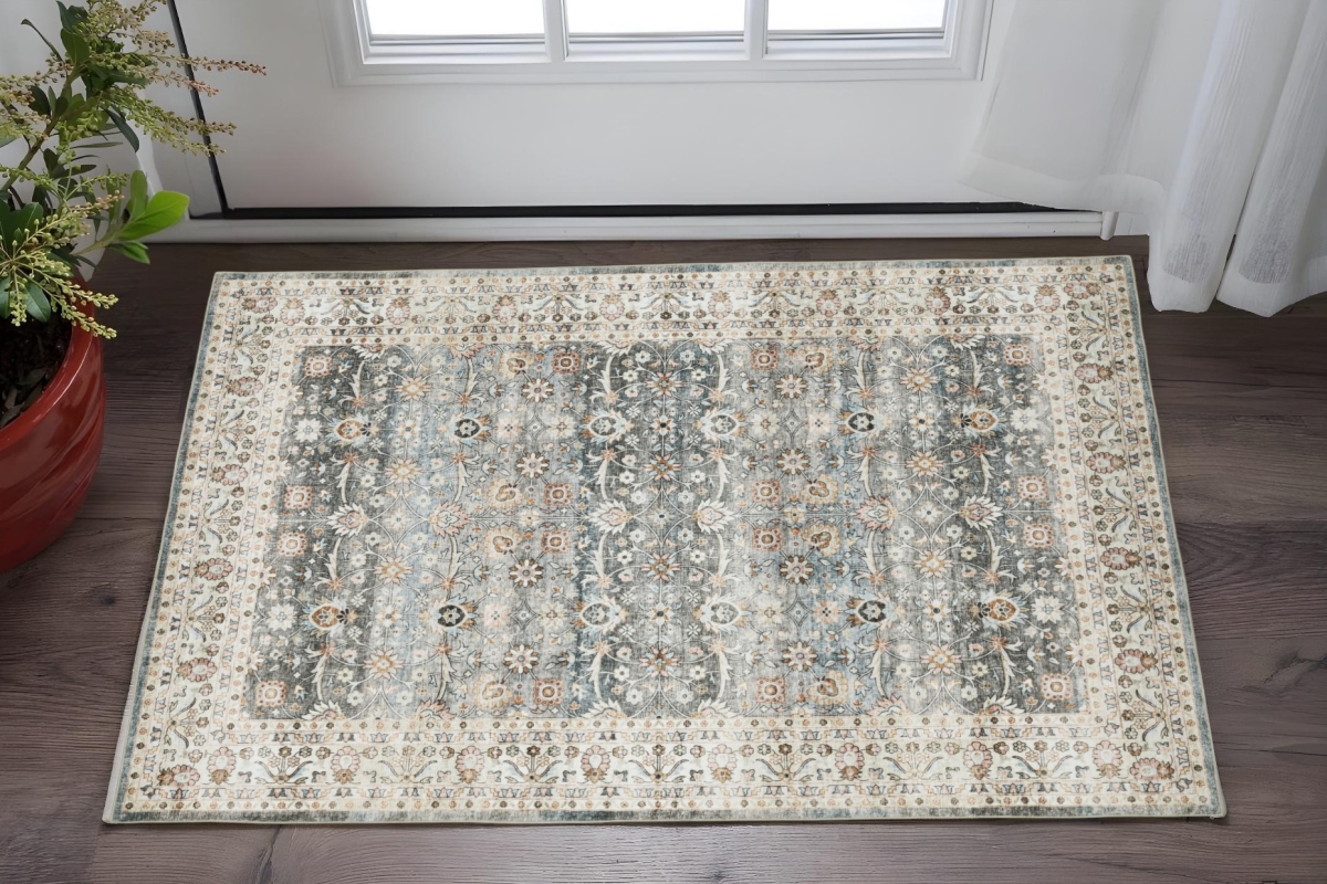 575183 2 x 3 ft. Oriental Distressed Rectangle Area Rug, Gray & Ivory