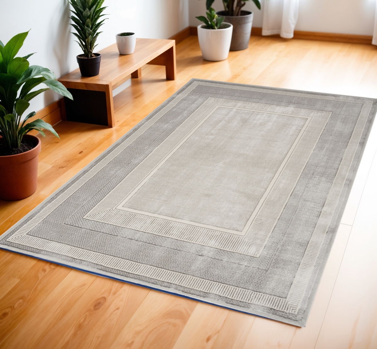 553430 4 x 6 ft. Geometric Non Skid Rectangle Area Rug, Silver & Ivory