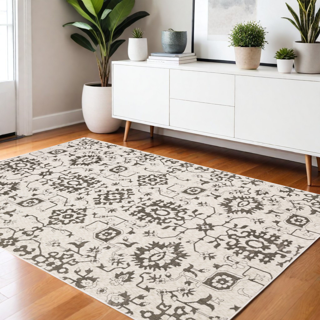 574720 4 x 6 ft. Oriental Rectangle Area Rug, Ivory & Gray