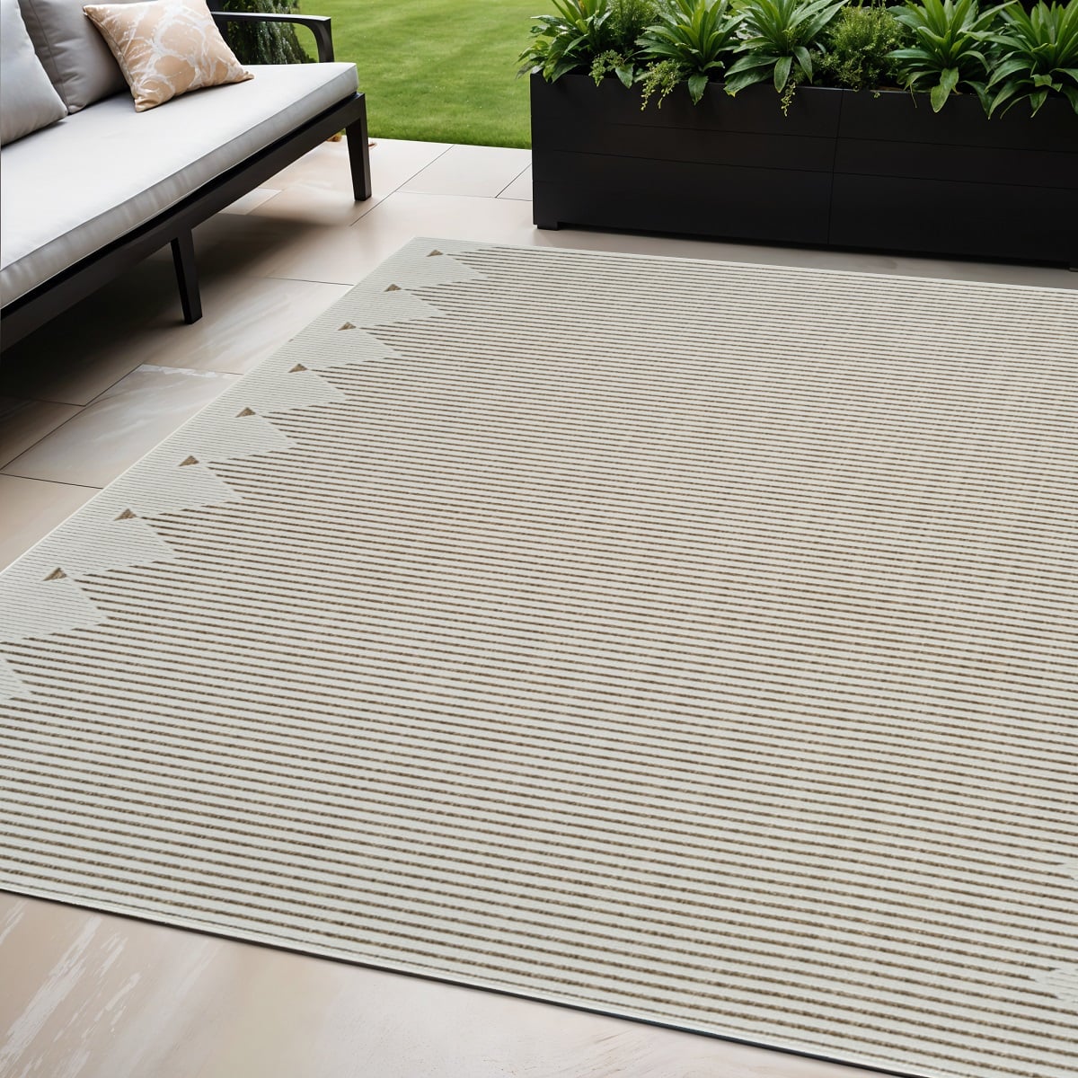 558761 5 x 7 ft. Geometric Distressed Indoor & Outdoor Rectangle Area Rug, Beige & Brown
