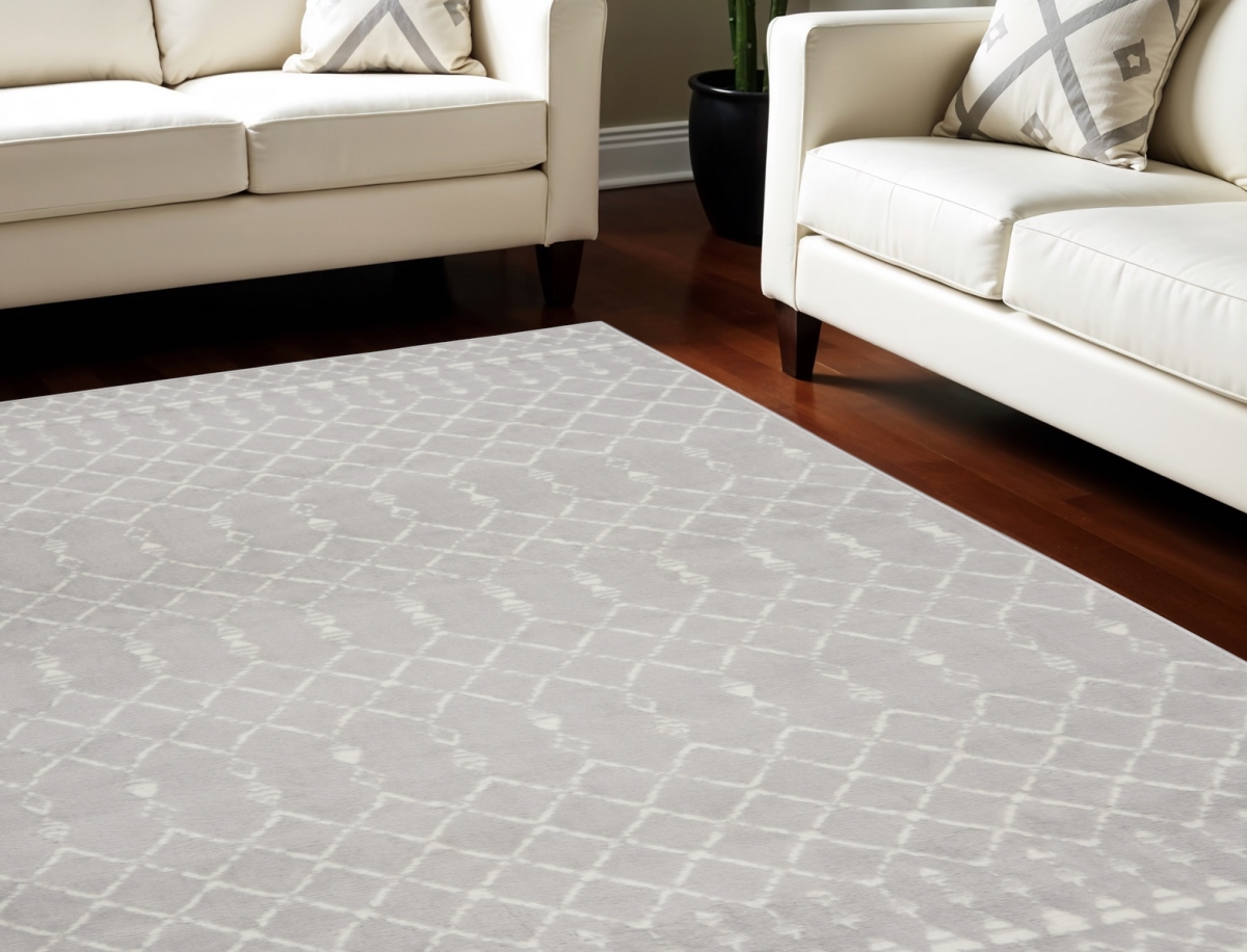 550667 6 x 9 ft. Moroccan Distressed Non Skid Rectangle Area Rug, Gray & Ivory