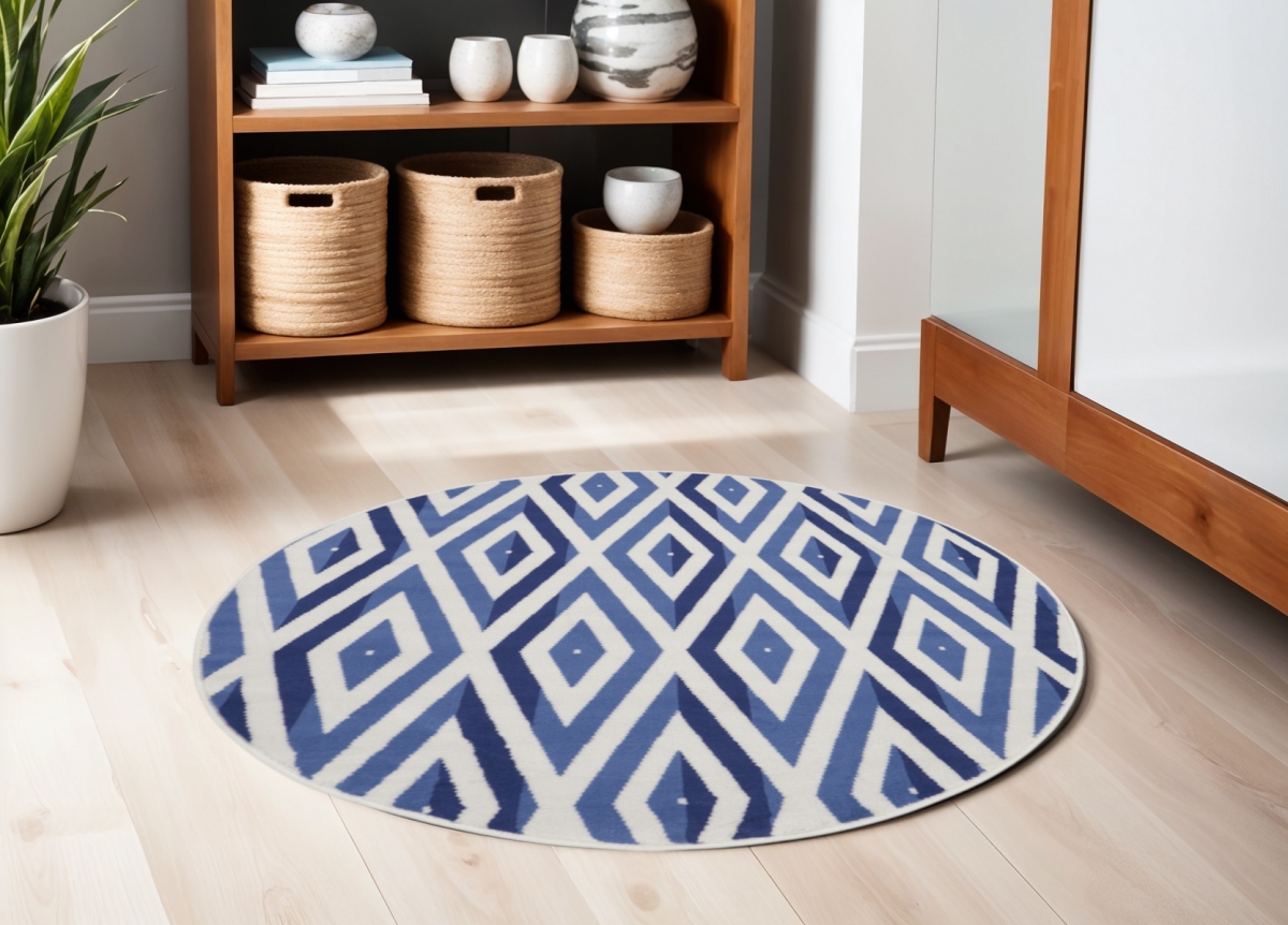 552422 5 ft. Geometric Power Loom Round Rug, Ivory & Blue