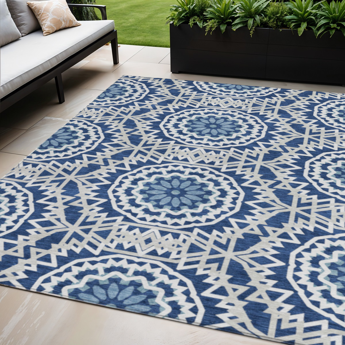 578647 5 x 8 ft. Floral Medallion Washable Indoor & Outdoor Rectangle Area Rug, Navy Blue, Ivory & Gray