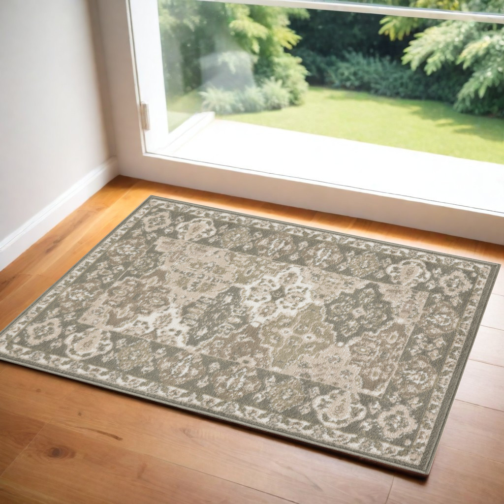 546063 2 x 4 ft. Ogee Power Loom Distressed Rectangle Area Rug, Green & Ivory