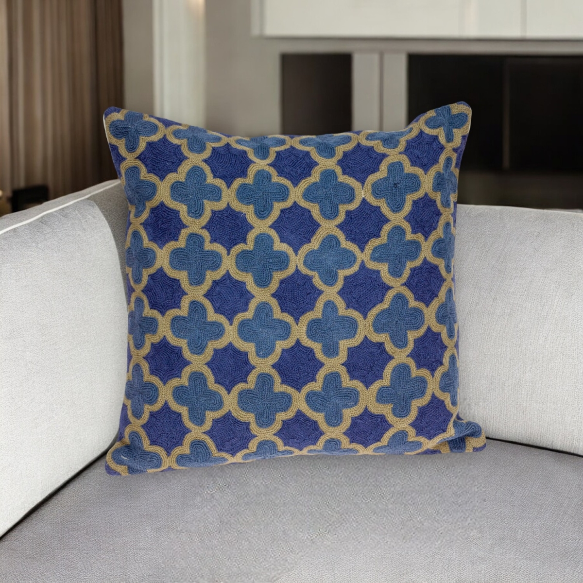 Quatrefoil Wool Throw Pillow - Blue & Brown - 20 in. - Soft & Stylish