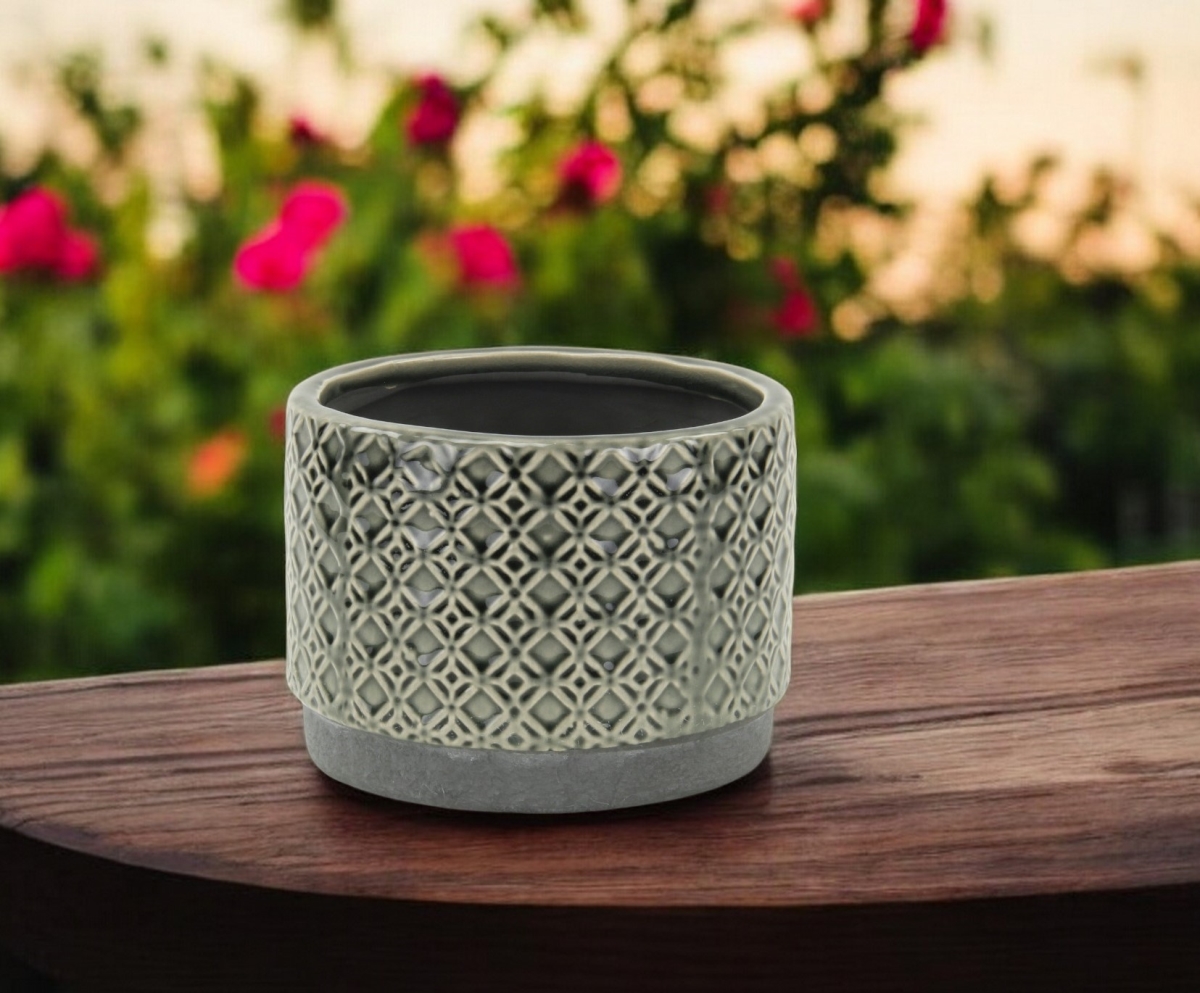 Gray Geometric Ceramic Round Planter - 7 in. - Indoor & Outdoor Use - Durable Design