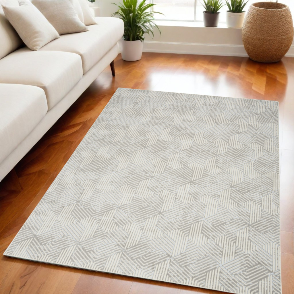 545380 5 x 7 ft. Geometric Power Loom Rectangle Area Rug, Gray & Ivory