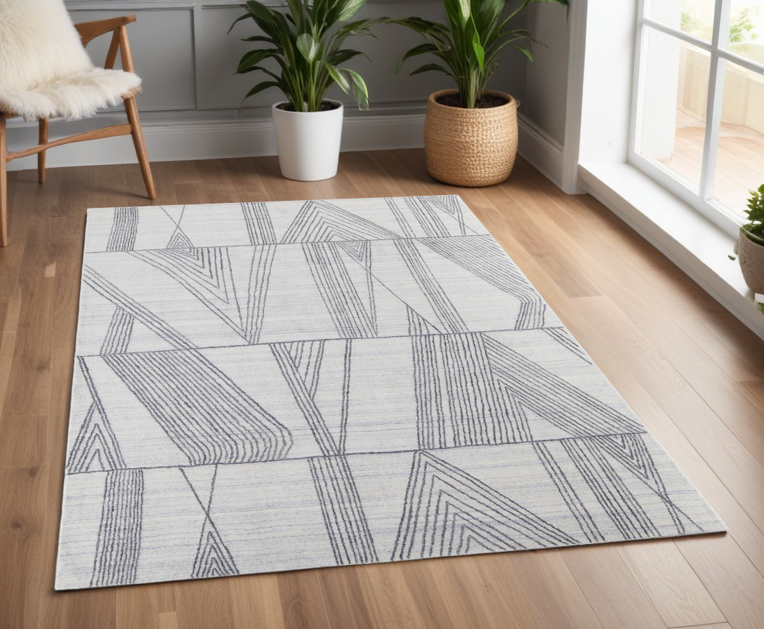 567851 4 x 6 ft. Abstract Hand Woven Rectangle Area Rug, Black & Ivory