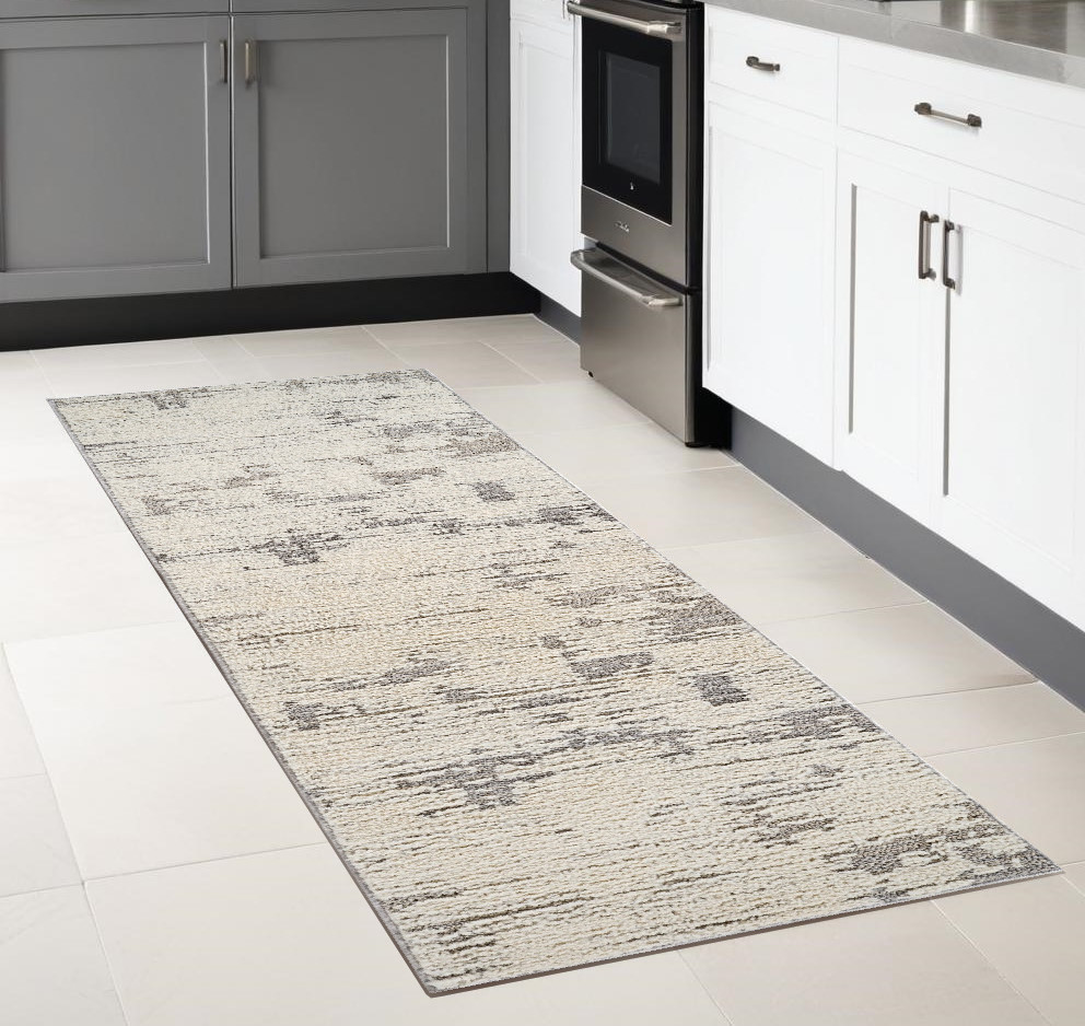 558468 8 ft. Abstract Distressed Rectangle Area Rug, Gray & Cream