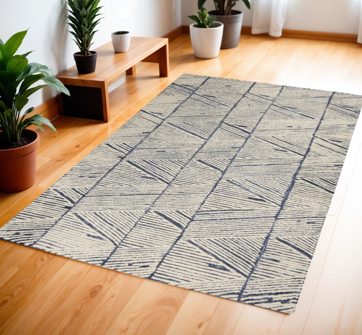 554795 4 x 6 ft. Wool Abstract Rectangle Area Rug, Blue & White
