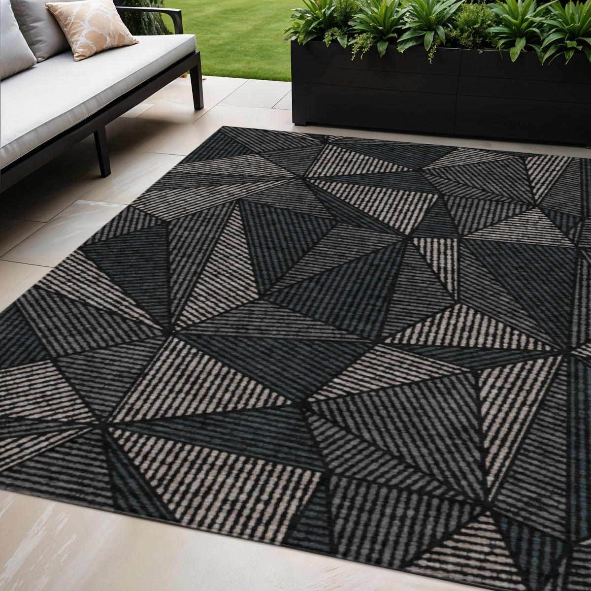 578497 5 x 8 ft. Geometric Washable Indoor & Outdoor Rectangle Area Rug, Black, Charcoal & Gray