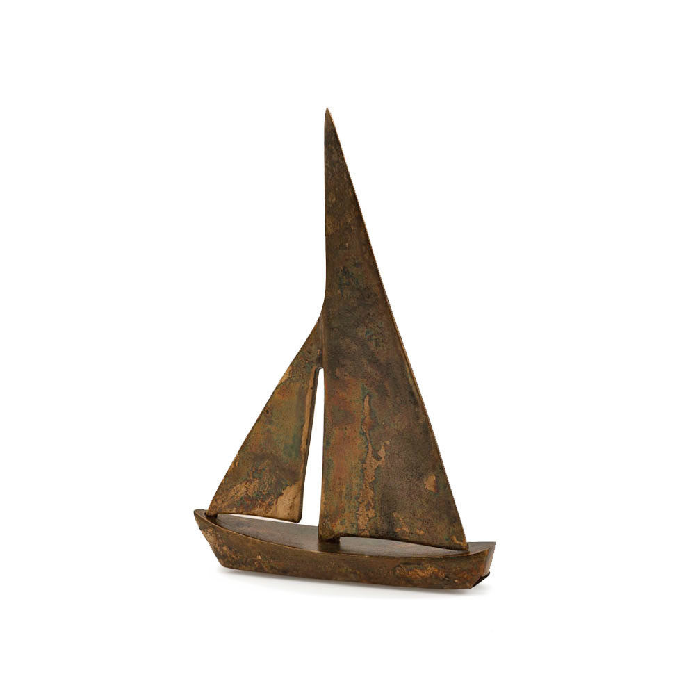 568873 12 in. Rust Aluminum Decorative Sailboat Tabletop Sculpture