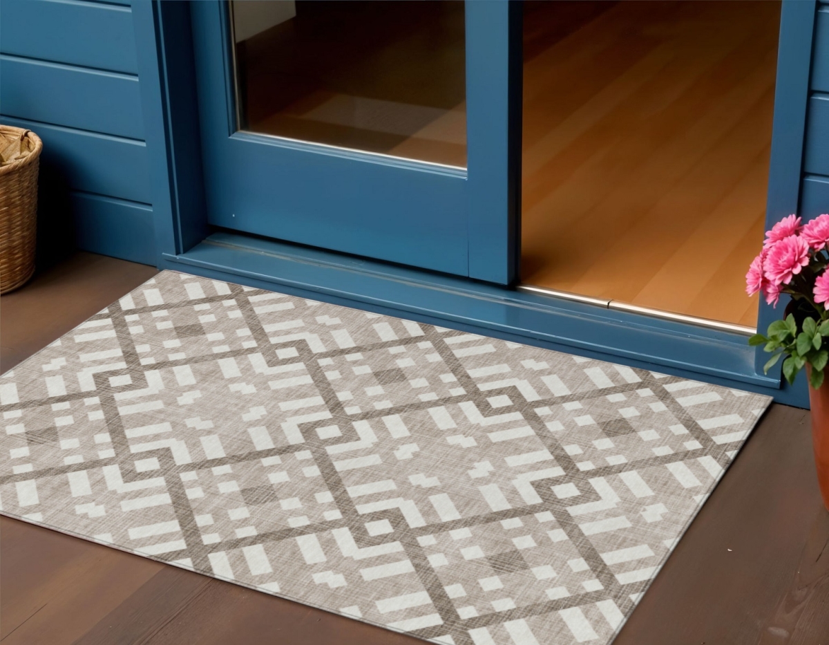 578448 3 x 5 ft. Geometric Washable Indoor & Outdoor Rectangle Area Rug, Taupe, Brown & Ivory