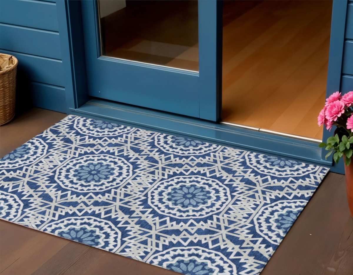 578646 3 x 5 ft. Floral Medallion Washable Indoor & Outdoor Rectangle Area Rug, Navy Blue, Ivory & Gray