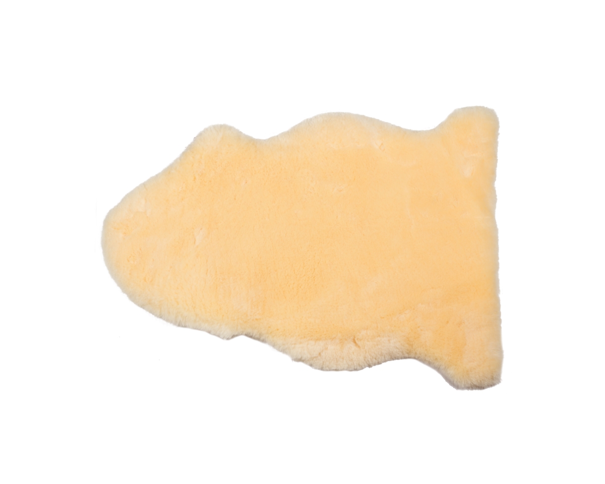 317006 2 x 3 in. Lambskin Play Rug, Cornsilk Cream - Medium
