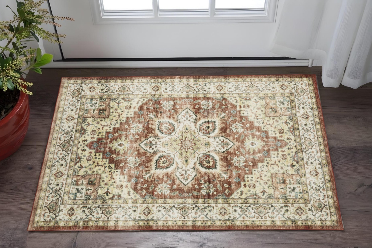 575177 2 x 3 ft. Oriental Distressed Rectangle Area Rug, Red & Ivory