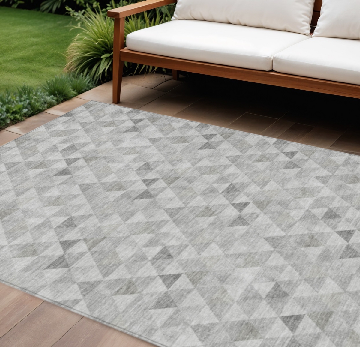 578253 8 x 10 ft. Geometric Washable Indoor & Outdoor Rectangle Area Rug, Silver, Beige & Taupe