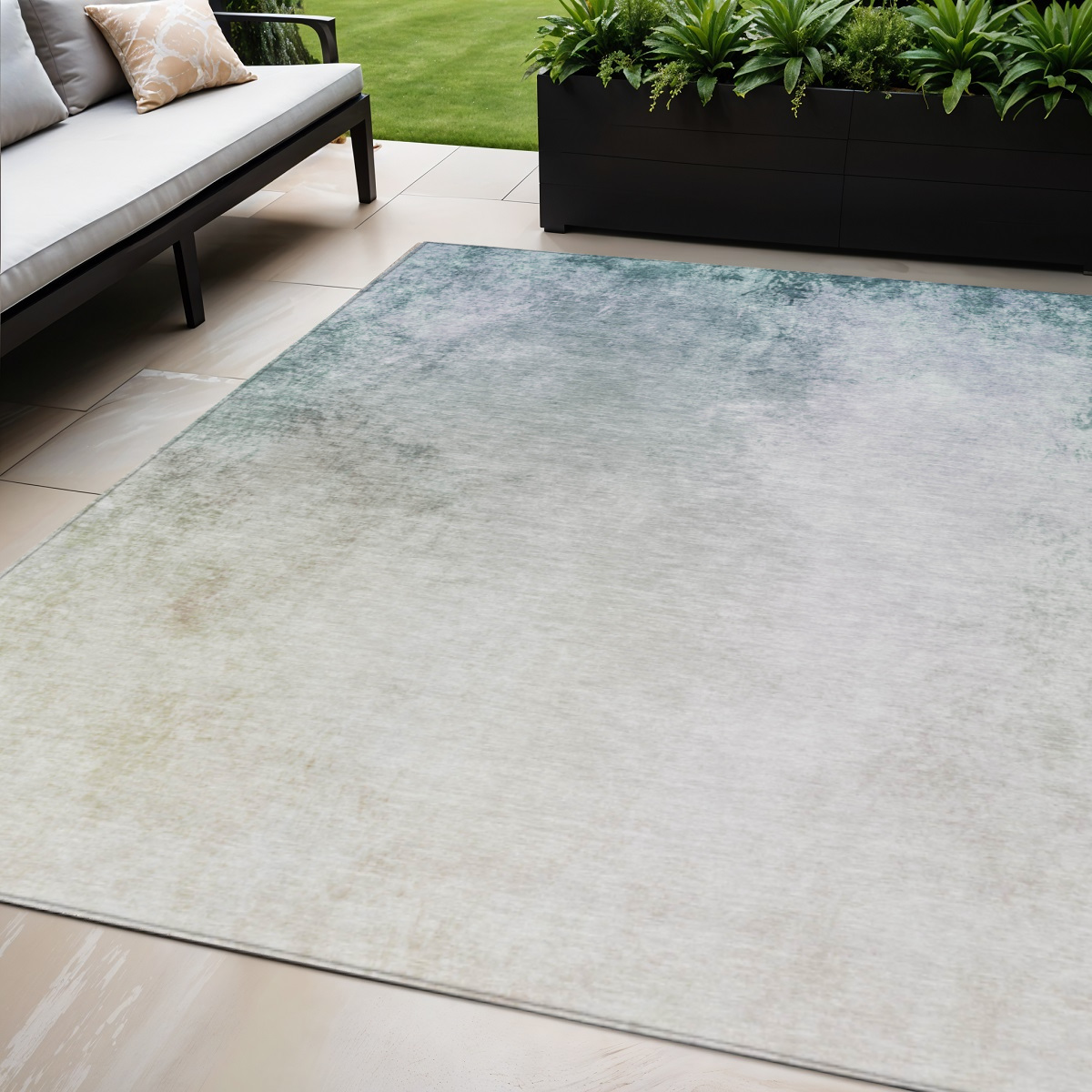 577909 5 x 8 ft. Ombre Washable Indoor & Outdoor Rectangle Area Rug, Navy Blue & Denim Blue