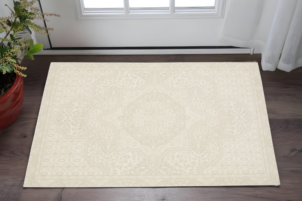 575262 3 x 5 ft. Medallion Rectangle Area Rug, Ivory & Beige