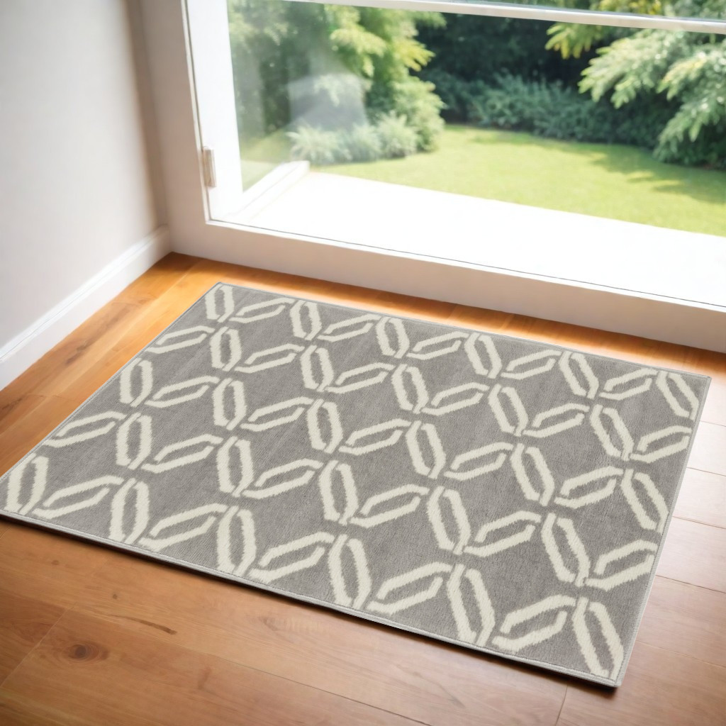 553325 2 x 4 ft. Trellis Rectangle Area Rug, Gray & Ivory