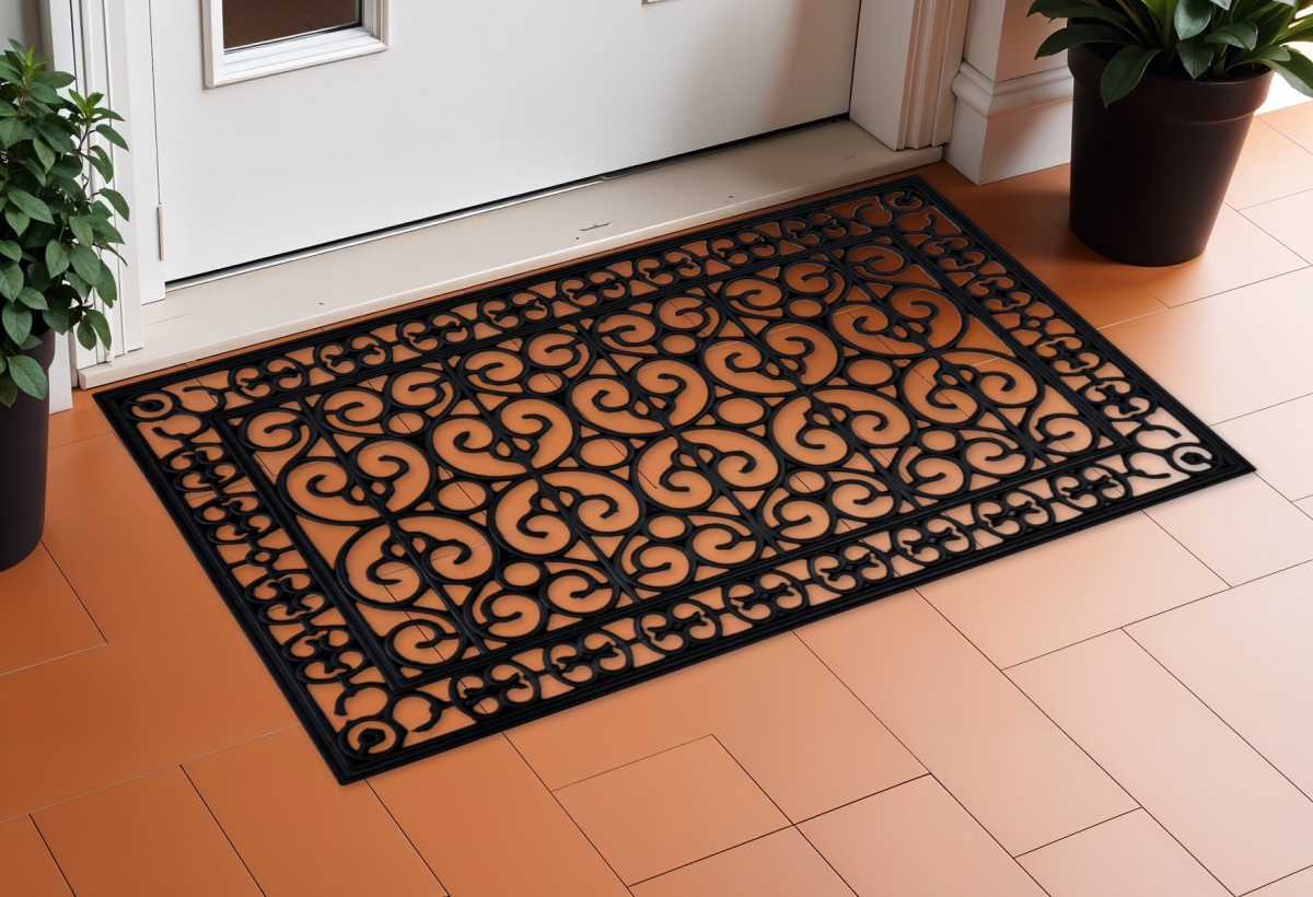 Picture of HomeRoots 573975 24 x 36 in. Black Rubber Outdoor Door Mat