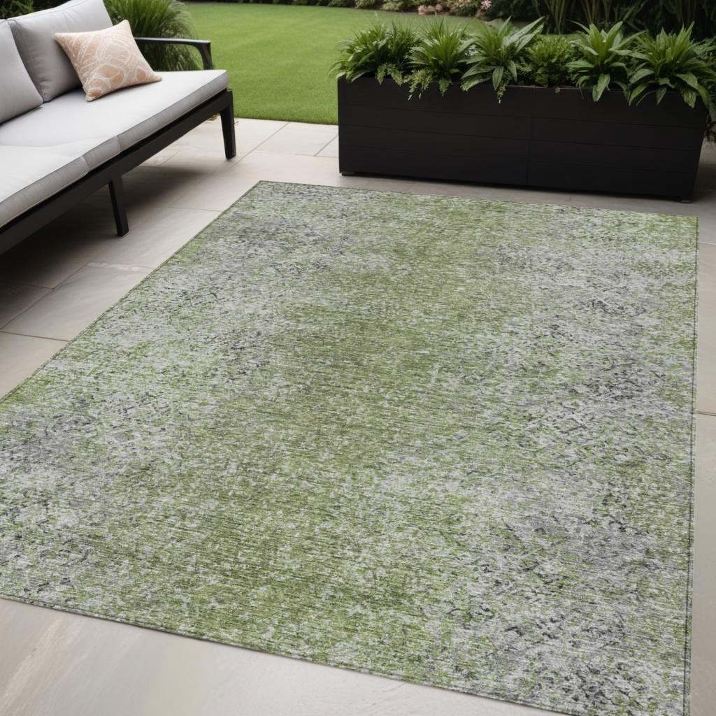 Picture of HomeRoots 588823 5 x 8 ft. Oriental Washable Indoor & Outdoor Rectangle Area Rug&#44; Fern Green&#44; Artichoke Green & Ivory