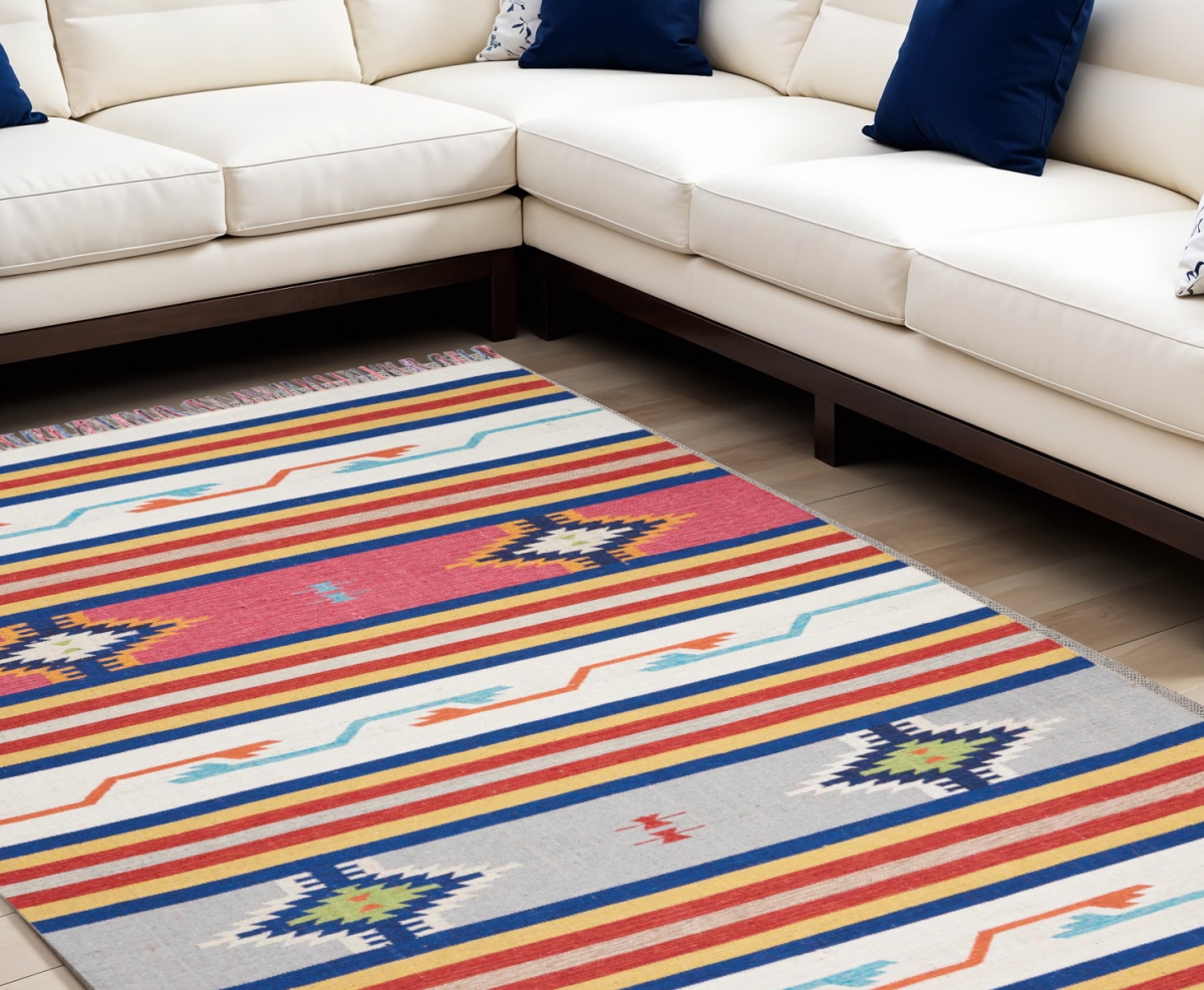 552841 5 x 7 ft. Southwestern Handmade Rectangle Area Rug with Fringe, Ivory