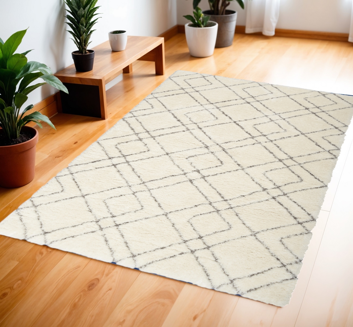 554866 4 x 6 ft. Geometric Shag Rectangle Area Rug - Ivory & Gray