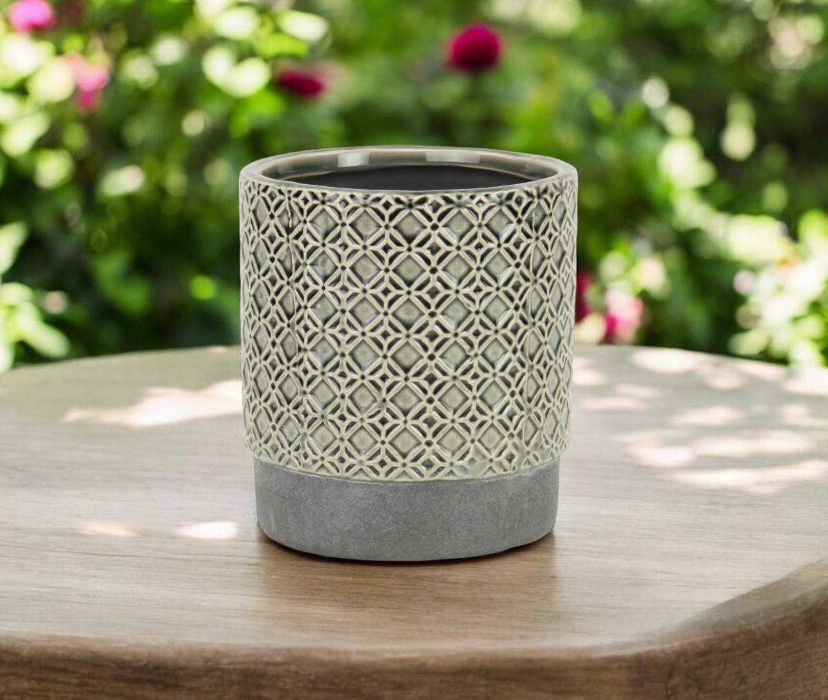 487461 6 in. Gray Geometric Ceramic Indoor & Outdoor Round Pot Planter