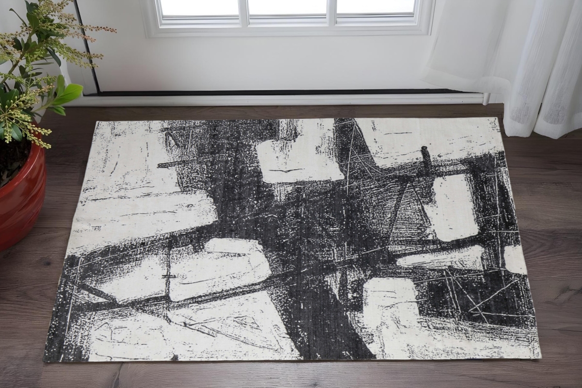 566733 2 x 3 ft. Abstract Hand Woven Rectangle Area Rug, Black & Gray