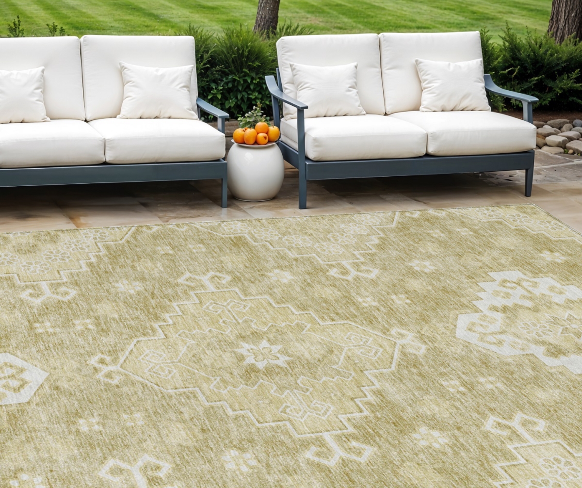 Picture of HomeRoots 589061 10 x 14 ft. Medallion Washable Indoor & Outdoor Traditional Rectangle Area Rug&#44; Wheat&#44; Gold & Ivory