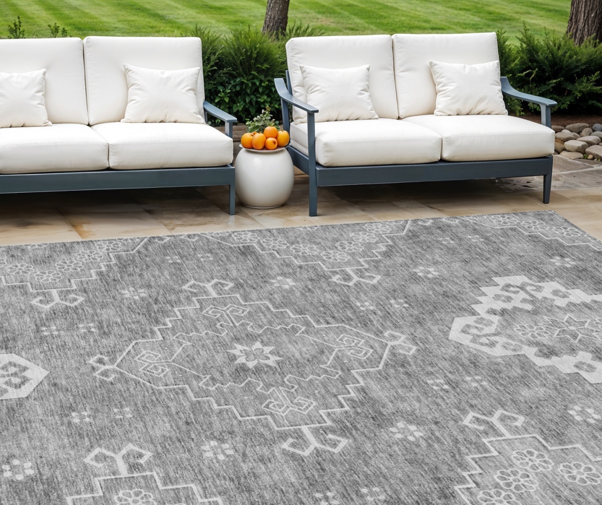 Picture of HomeRoots 589043 10 x 14 ft. Medallion Washable Indoor & Outdoor Traditional Rectangle Area Rug&#44; Gray & Ivory