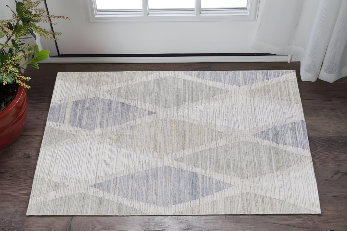 567013 2 x 3 ft. Geometric Hand Woven Rectangle Area Rug, Ivory & Blue