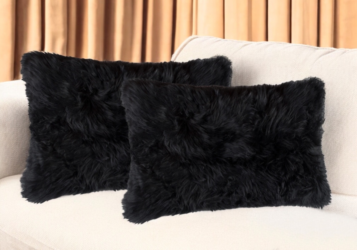 544563 12 x 20 in. Black Sheepskin Lumbar Throw Pillows - Set of 2