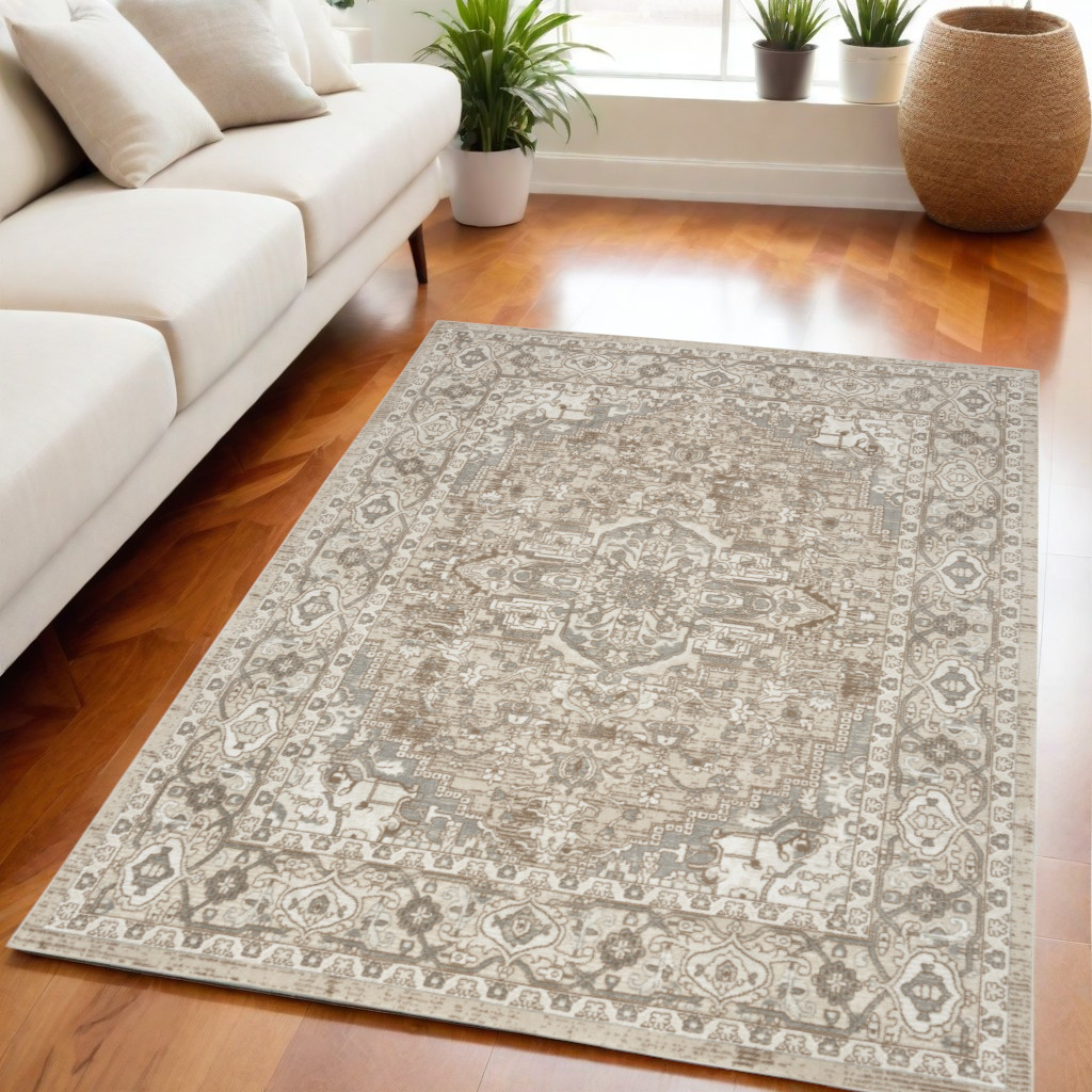 545118 5 x 7 ft. Medallion Power Loom Distressed Rectangle Area Rug - Beige & Ivory
