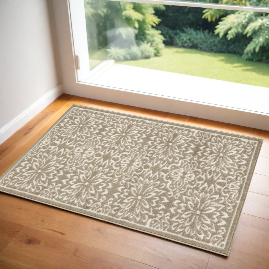 552984 2 x 4 ft. Floral Machine Made Rectangle Area Rug, Taupe & Ivory
