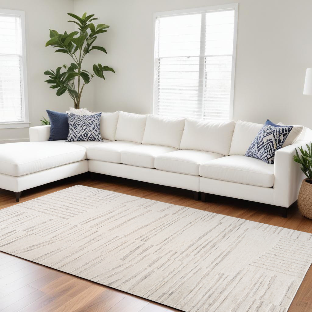 558510 7 x 10 ft. Geometric Distressed Rectangle Area Rug, Gray & Beige