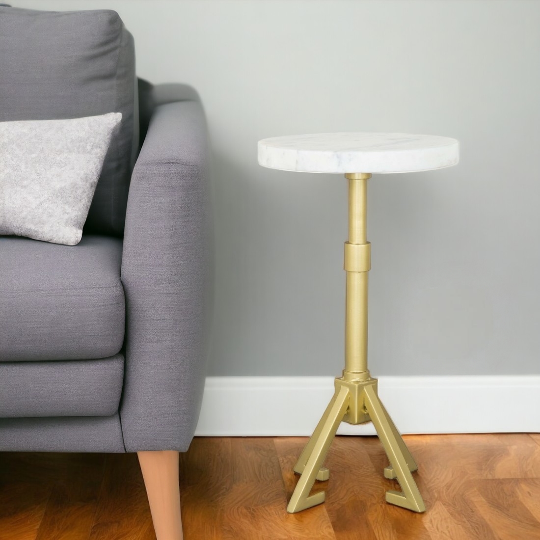 556546 22 in. White & Gold Marble & Iron Round Pedestal End Table