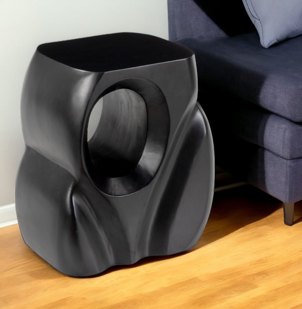 556518 16 in. Black Solid Wood Abstract Figurine End Table