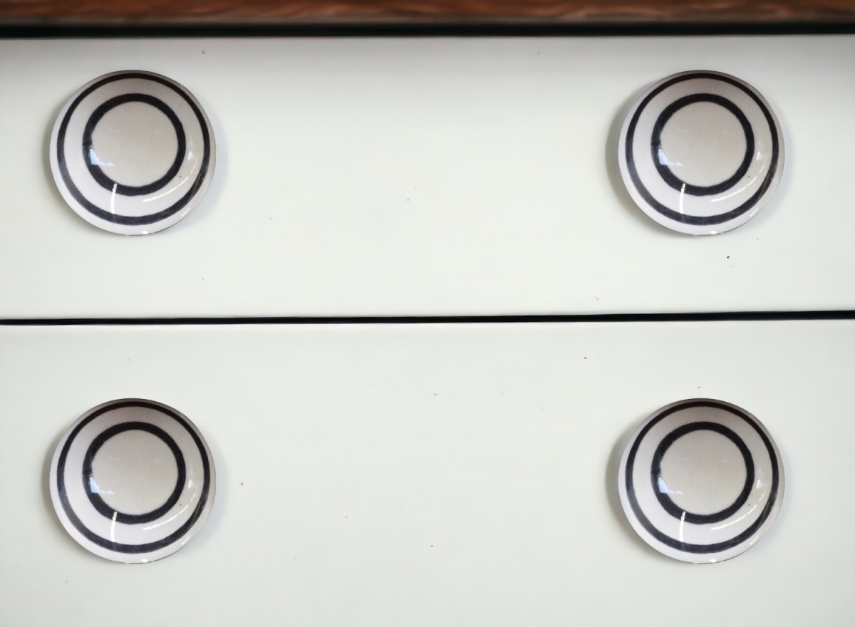 544451 Black & White Ceramic & Metal Drawer Pull Knobs - Set of 8