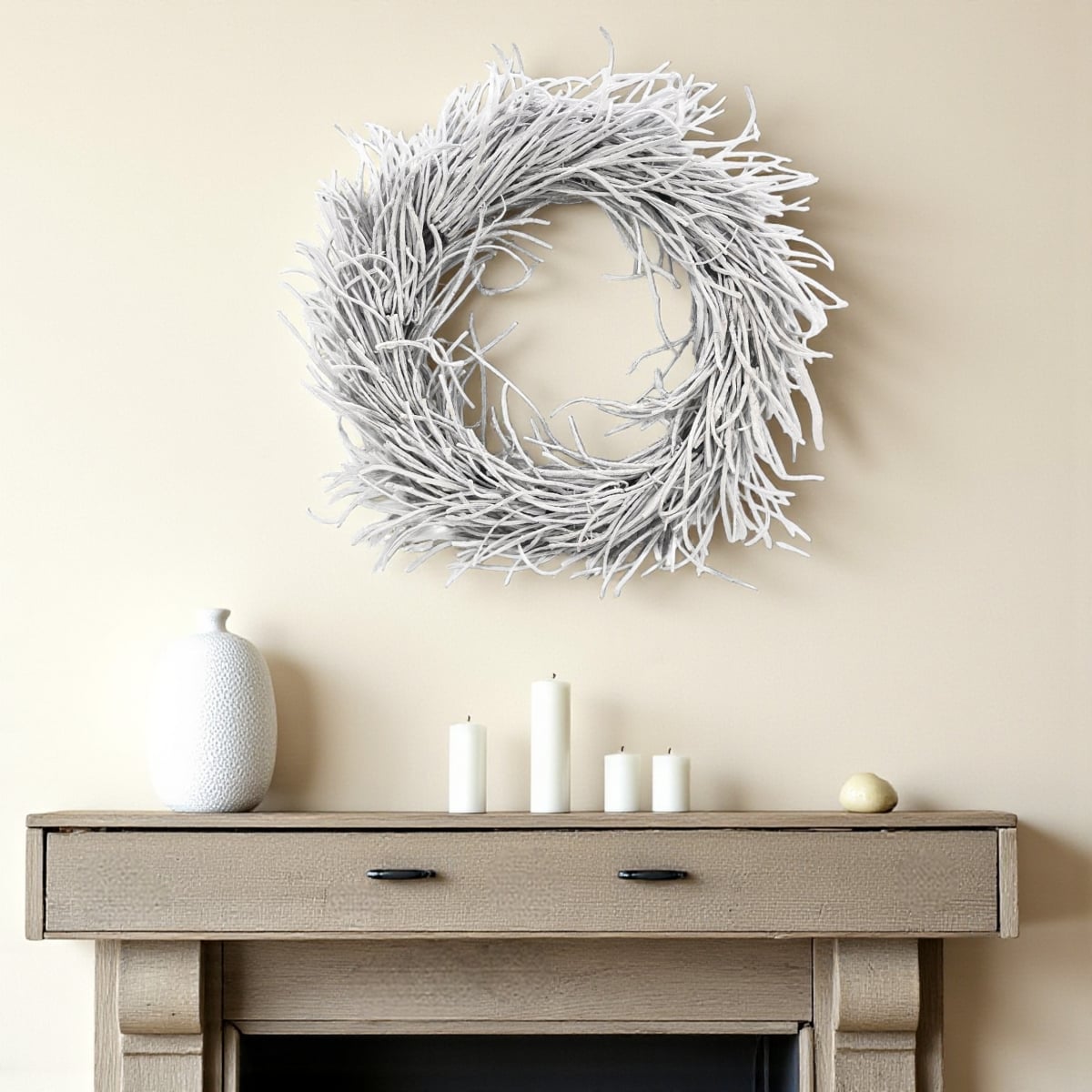 526882 28 in. White Willow Dried Wreath