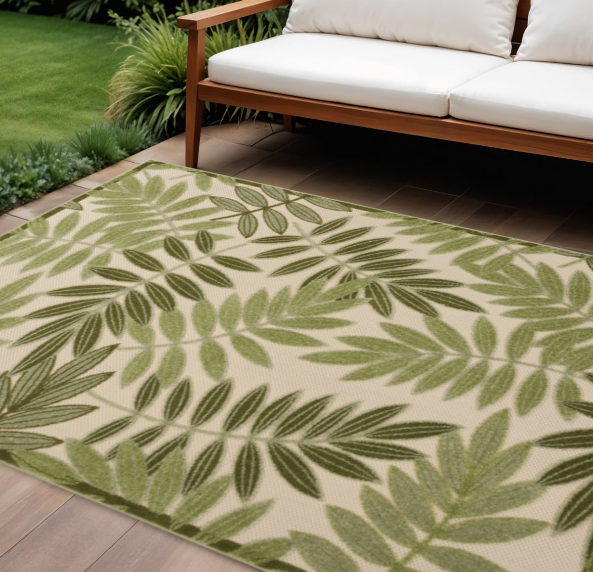 548079 6 x 9 ft. Ivory & Green Palm Leaf Indoor & Outdoor Rectangle Area Rug