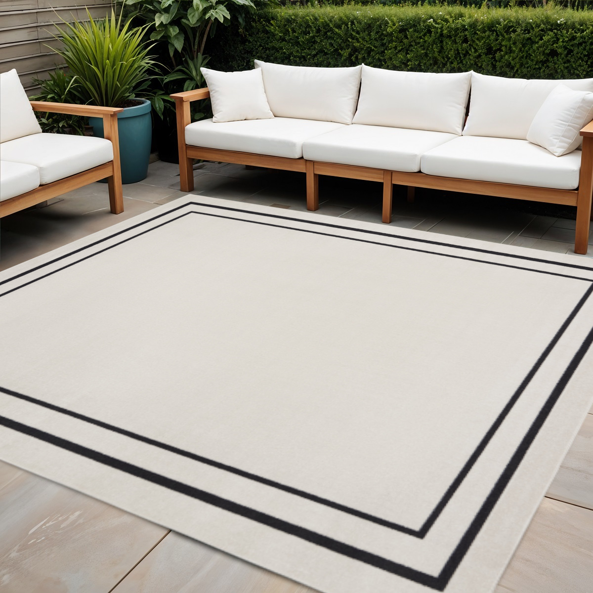 545972 5 ft. Ivory & Black Square Indoor & Outdoor Area Rug