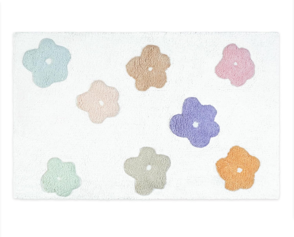 635399 32 in. Pink & White Cotton Flowers Floral Bath Rug